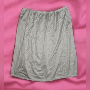 Vintage Vassarette White Slip Under Dress Size 20" M